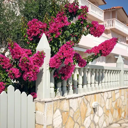 Three Graces Holiday Houses Complex Laganas Exterior photo